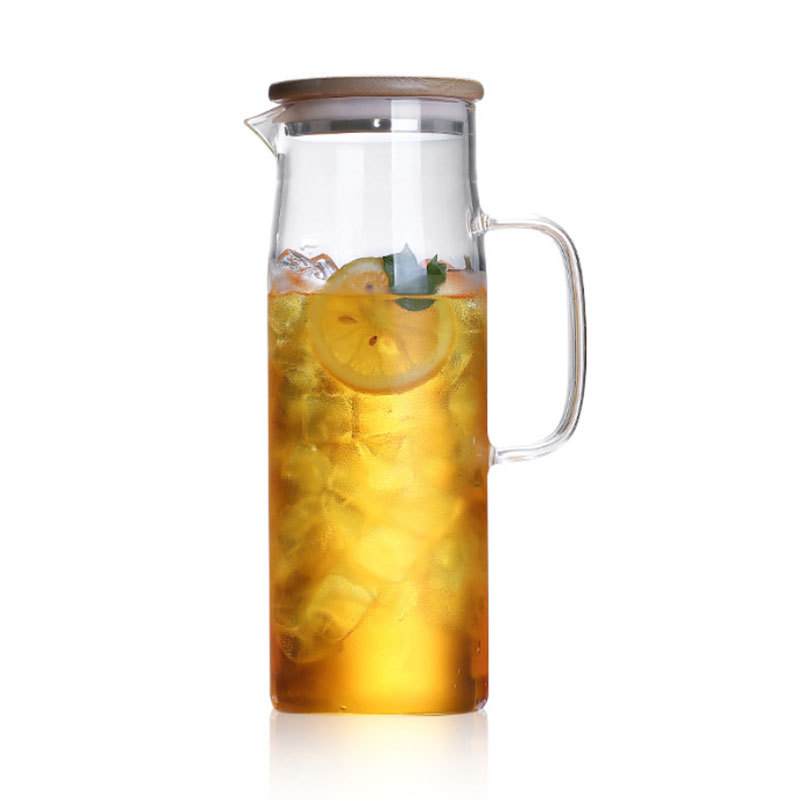 Handmade borosilicate heat resistant drinking glass water pitcher jug with filter lid
